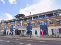 The Wraysbury Apartments In Staines London